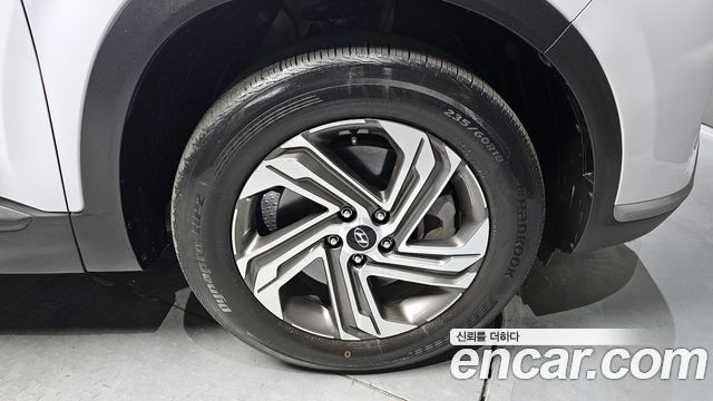 Hyundai Santa Fe Gasoline 2.5T 4WD Exclusive 2022 — фото 5