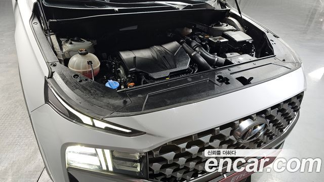 Hyundai Santa Fe Gasoline 2.5T 4WD Exclusive 2022 — фото 6
