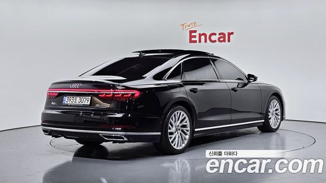 Audi A8 (D5) 55 TFSI Quattro LWB 2021 — фото 2