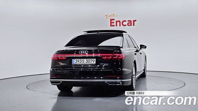 Audi A8 (D5) 55 TFSI Quattro LWB 2021 — фото 4
