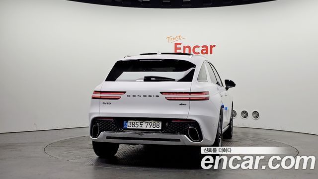 Genesis GV70 2.5T Gasoline AWD 2023 — фото 4