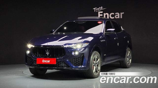 Maserati Levante 3.0 AWD GranSport 2019 — фото 1