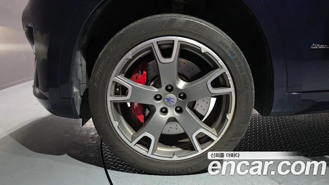 Maserati Levante 3.0 AWD GranSport 2019 — фото 5
