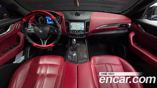 Maserati Levante 3.0 AWD GranSport 2019 — фото 7