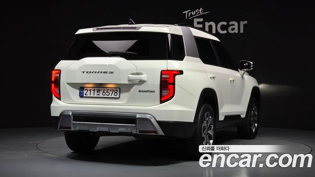 KG Mobility (SsangYong) Torres Gasoline 1.5 4WD T5 2023 — фото 2