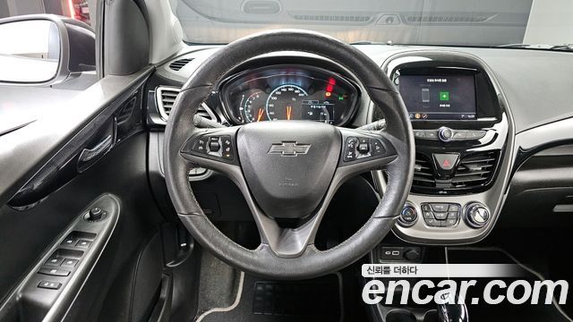 Chevrolet Spark Red Pick Edition 2021 — фото 13
