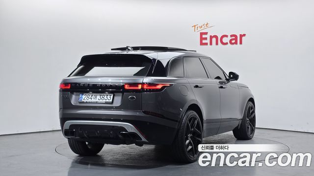Land Rover Range Rover Velar 3.0 D300 R-Dynamic HSE 2018 — фото 2