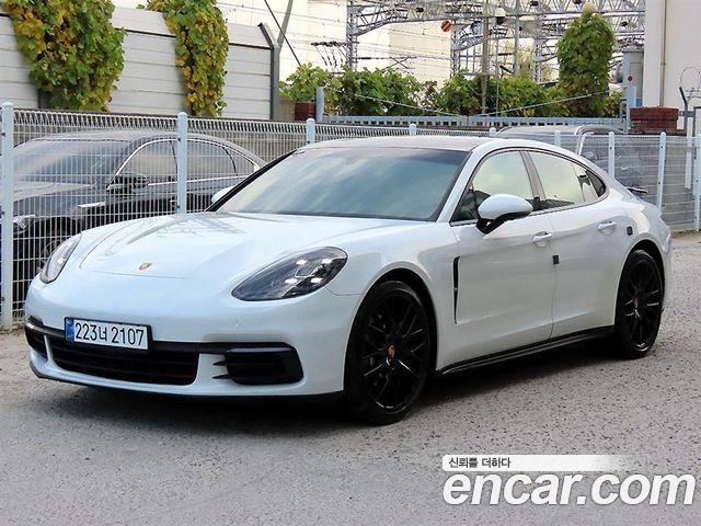 Porsche Panamera (971) 3.0 AWD 2018 — фото 2