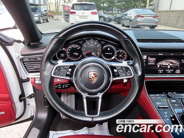 Porsche Panamera (971) 3.0 AWD 2018 — фото 8