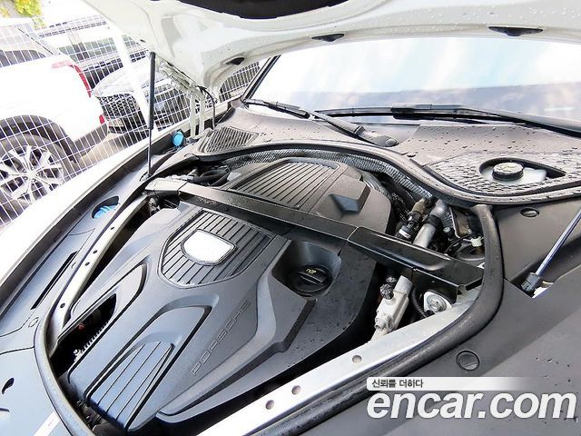 Porsche Panamera (971) 3.0 AWD 2018 — фото 23