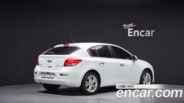 Chevrolet Cruze5 2.0 LTZ+ 2014 — фото 2