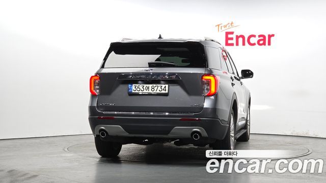 Ford Explorer (VI) 2.3 LimIted 4WD 2021 — фото 4