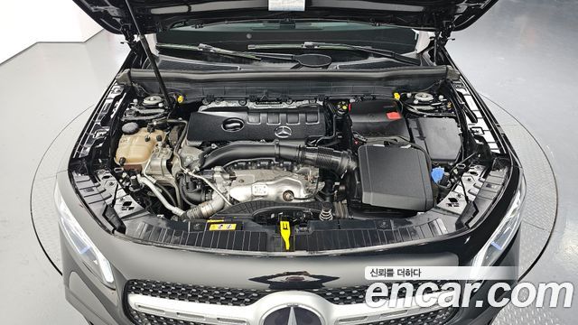 Mercedes-Benz GLB-Class (X247) GLB250 4MATIC 2021 — фото 6
