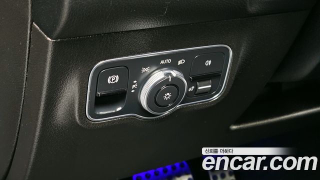 Mercedes-Benz GLB-Class (X247) GLB250 4MATIC 2021 — фото 16