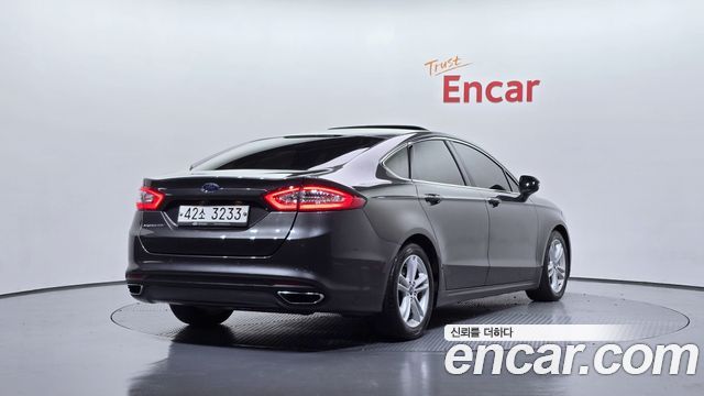 Ford Mondeo (IV) 2.0 Trend 2015 — фото 2