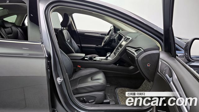 Ford Mondeo (IV) 2.0 Trend 2015 — фото 10