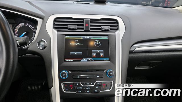 Ford Mondeo (IV) 2.0 Trend 2015 — фото 16