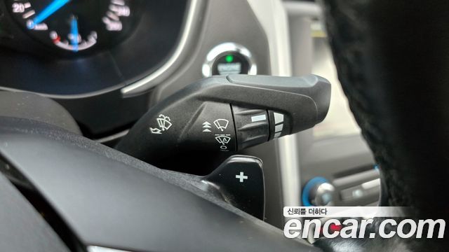 Ford Mondeo (IV) 2.0 Trend 2015 — фото 18