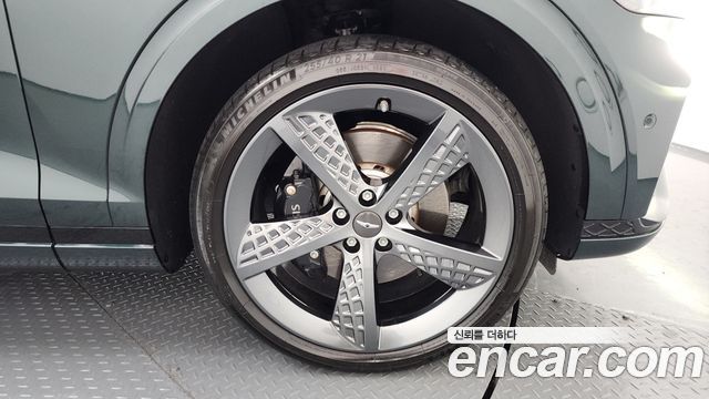 Genesis GV70 2.5T Gasoline AWD 2023 — фото 5