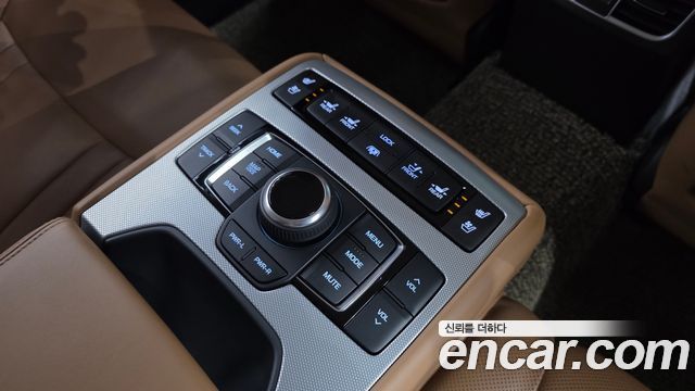 Genesis G80 3.8 GDI AWD Finest 2017 — фото 19