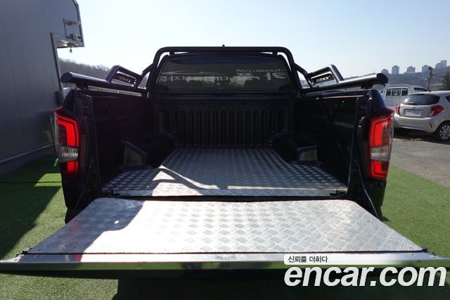KG Mobility (SsangYong) Rexton Sports Khan Diesel 2.2 4WD Prestige 2022 — фото 7