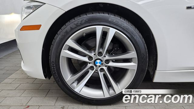 BMW 3 Series (F30) 320d Sport 2015 — фото 20