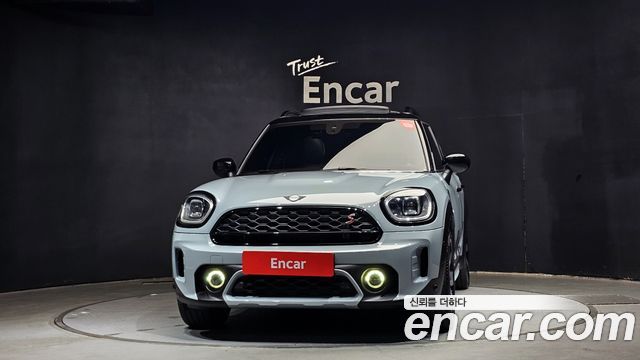MINI Cooper Countryman Untamed Edition 2nd Gen 2023 — фото 3