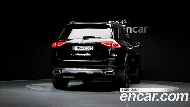 Mercedes-Benz GLE-Class (W167) GLE300d 4MATIC 2022 — фото 4