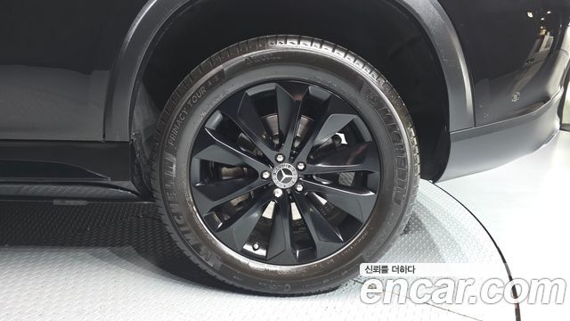Mercedes-Benz GLE-Class (W167) GLE300d 4MATIC 2022 — фото 5