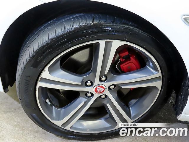 Jaguar XF (X260) 3.0 S AWD 2016 — фото 24