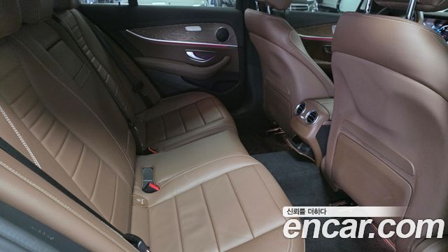 Mercedes-Benz E-Class (W213) E250 Exclusive 2023 — фото 10