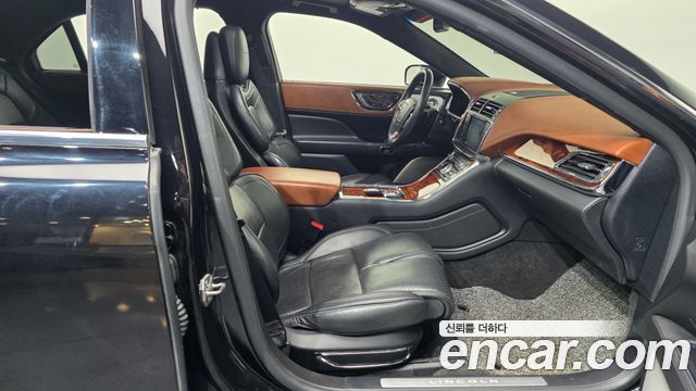 Lincoln Continental (X) 3.0 Black Label AWD 2020 — фото 11