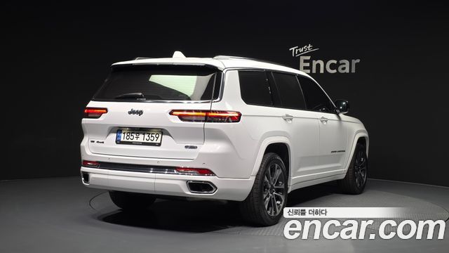 Jeep Grand Cherokee (WL) L 3.6 Overland 2022 — фото 2