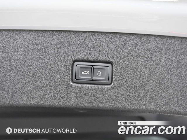 Audi Q8 (4M) 50 TDI Quattro Premium 2021 — фото 24