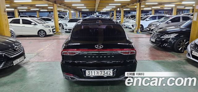 Hyundai Grandeur Hybrid (IG) Calligraphy 2021 — фото 5