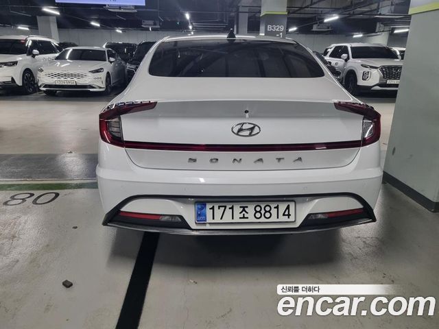 Hyundai Sonata (DN8) 2.0 Premium Family 2021 — фото 2