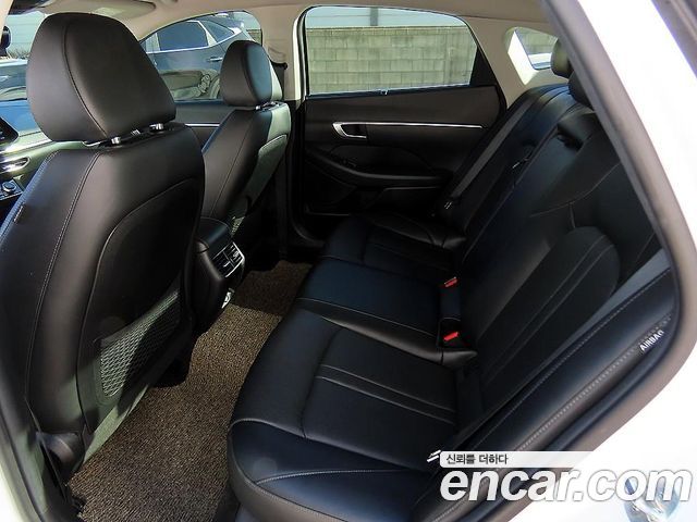 Hyundai Sonata (DN8) 2.0 Premium Family 2021 — фото 6