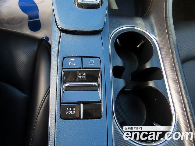 Hyundai Sonata (DN8) 2.0 Premium Family 2021 — фото 17