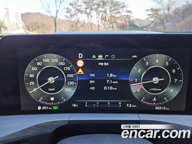 Kia K8 2.5 Gasoline 2WD Signature 2022 — фото 10