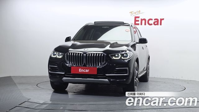 BMW X5 (G05) xDrive 40i xLine 2022 — фото 3