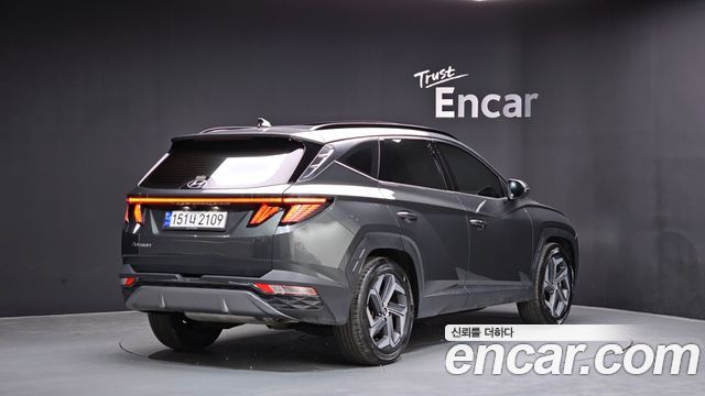 Hyundai Tucson (NX4) Gasoline 1.6 Turbo 2WD Inspiration 2021 — фото 2