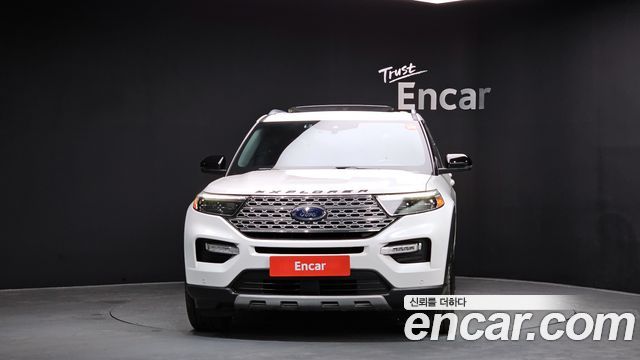 Ford Explorer (VI) 2.3 LimIted 4WD 2020 — фото 3