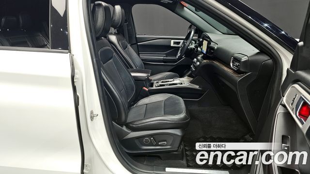 Ford Explorer (VI) 2.3 LimIted 4WD 2020 — фото 11