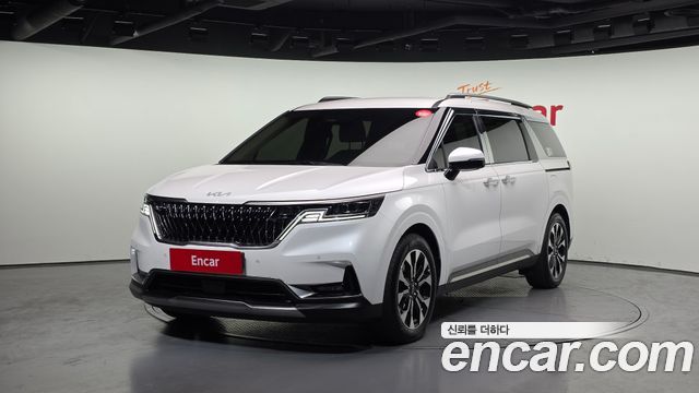 Kia Carnival (IV) Gasoline 9-Seater Noblesse 2023 — фото 1