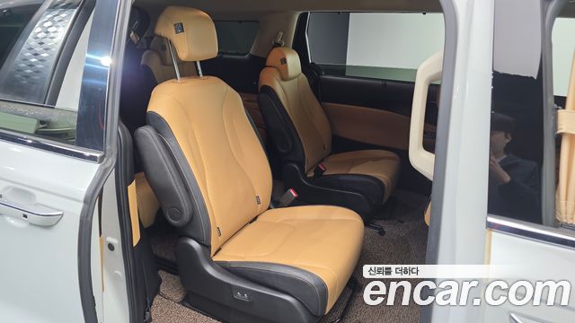 Kia Carnival (IV) Gasoline 9-Seater Noblesse 2023 — фото 13
