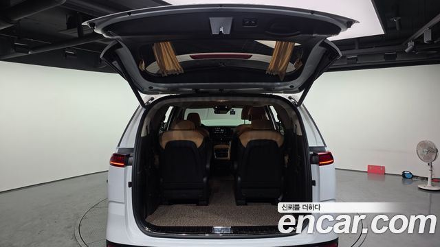 Kia Carnival (IV) Gasoline 9-Seater Noblesse 2023 — фото 20