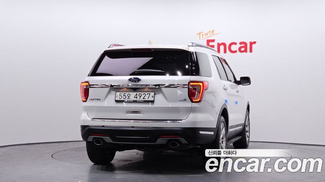 Ford Explorer 2.3 Limited 4WD 5th 2019 — фото 4