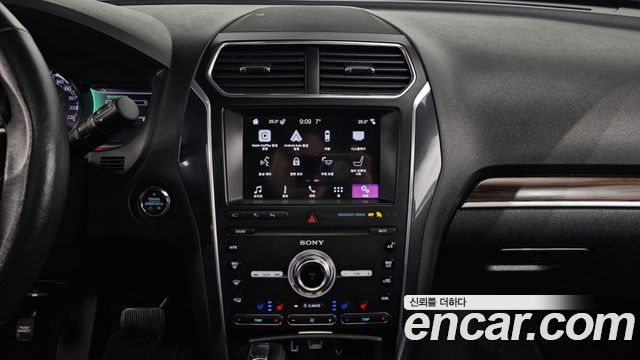 Ford Explorer 2.3 Limited 4WD 5th 2019 — фото 15
