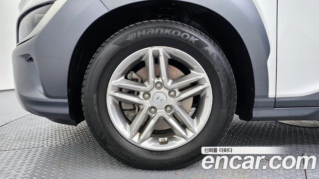 Hyundai Kona Gasoline 1.6 Turbo 2WD Modern 2021 — фото 5