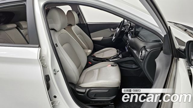 Hyundai Kona Gasoline 1.6 Turbo 2WD Modern 2021 — фото 12